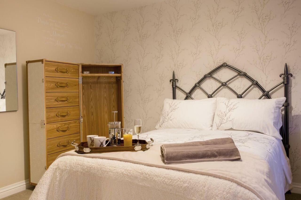 Thrush Nest Cottages - Wren Cottage Sleeps 4, 2 Bedrooms & Stable Cottage Sleeps 2, 1 Bedroom York Dış mekan fotoğraf