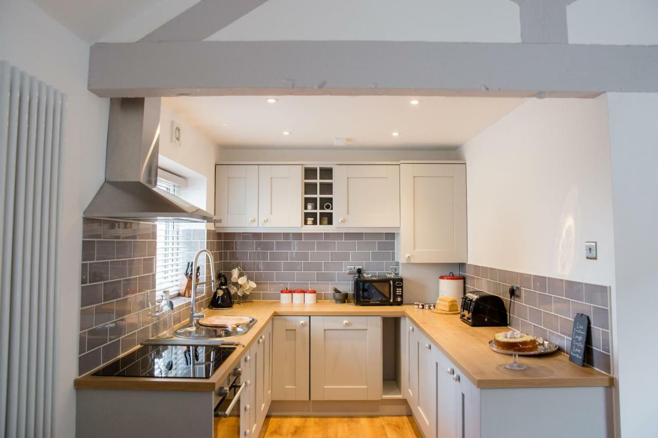 Thrush Nest Cottages - Wren Cottage Sleeps 4, 2 Bedrooms & Stable Cottage Sleeps 2, 1 Bedroom York Dış mekan fotoğraf